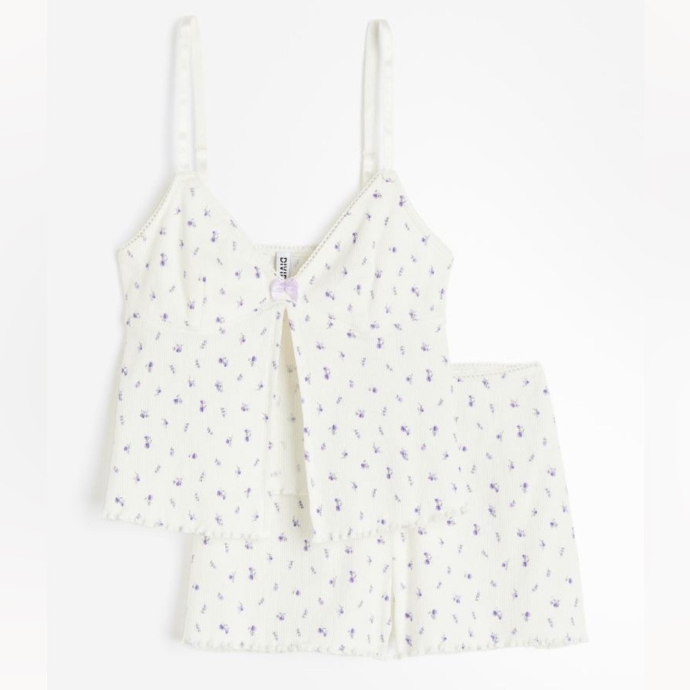 BNWT Floral Pyjama set